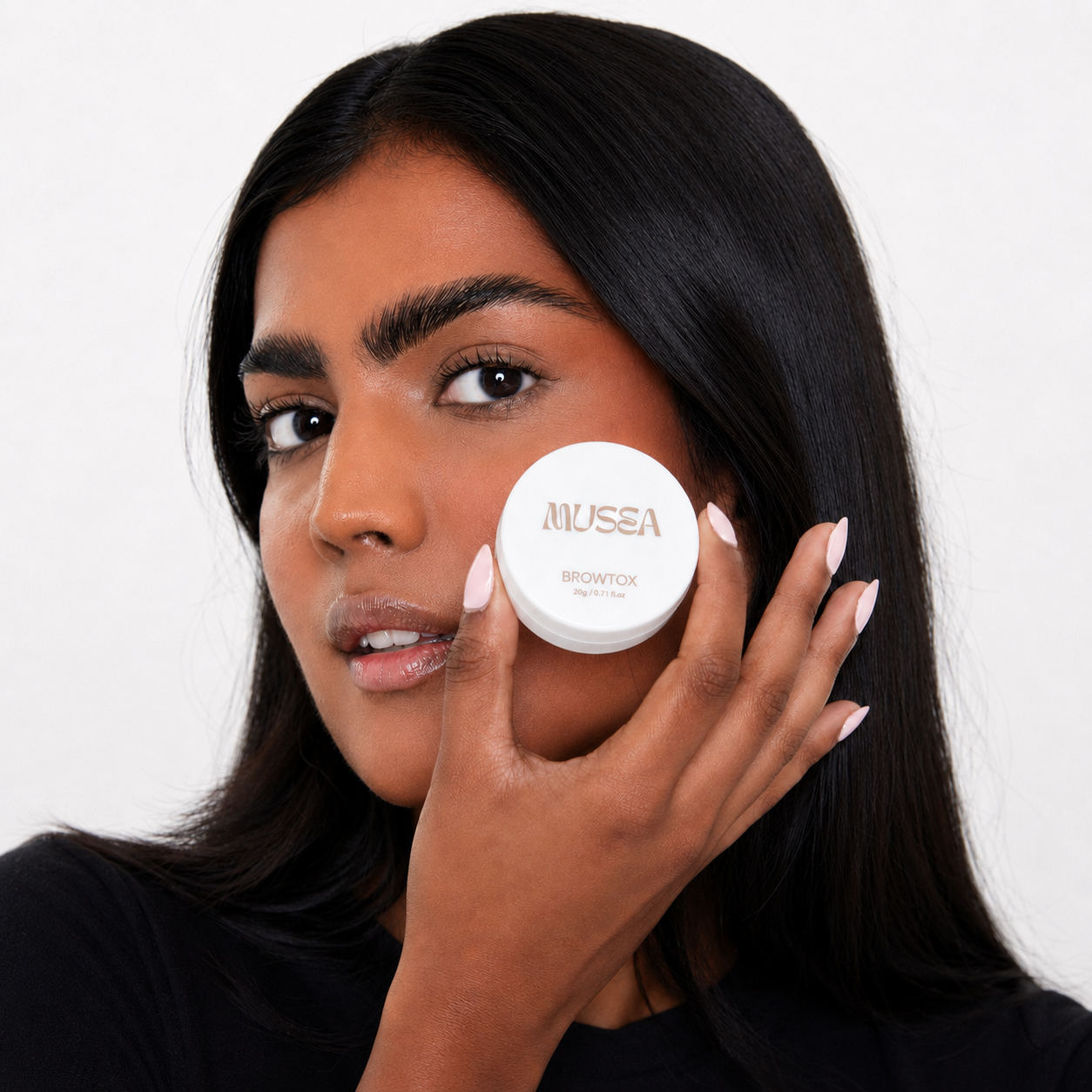 Scrub sourcils et paupières